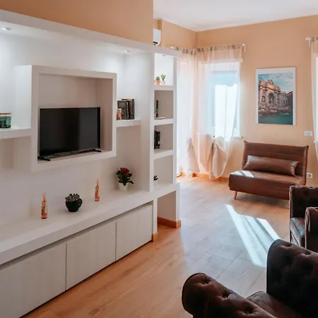 Giulia And Giada's House Apartament *