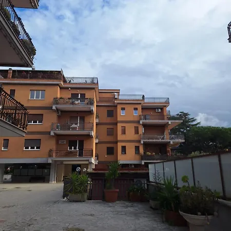 Apartament Giulia And Giada's House *