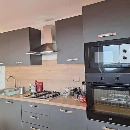 Giulia And Giada's House *