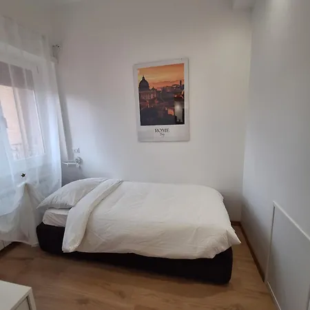 Giulia And Giada's House Rzym